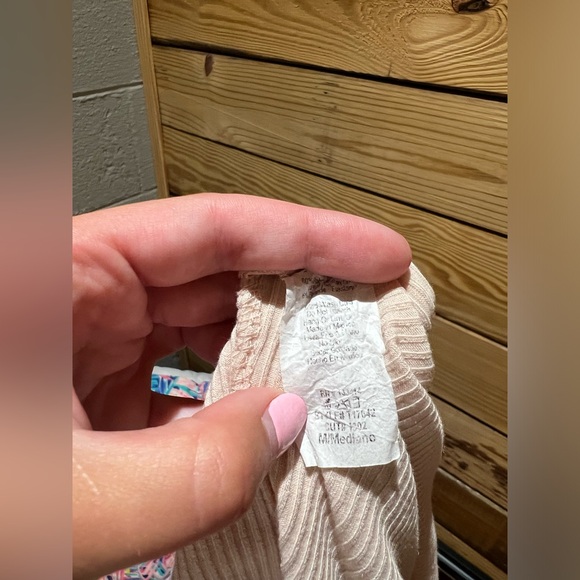 Pink women’s bodysuit - Picture 3 of 4